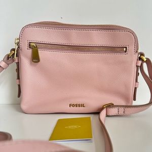 Fossil powder pink leather crossbody bag